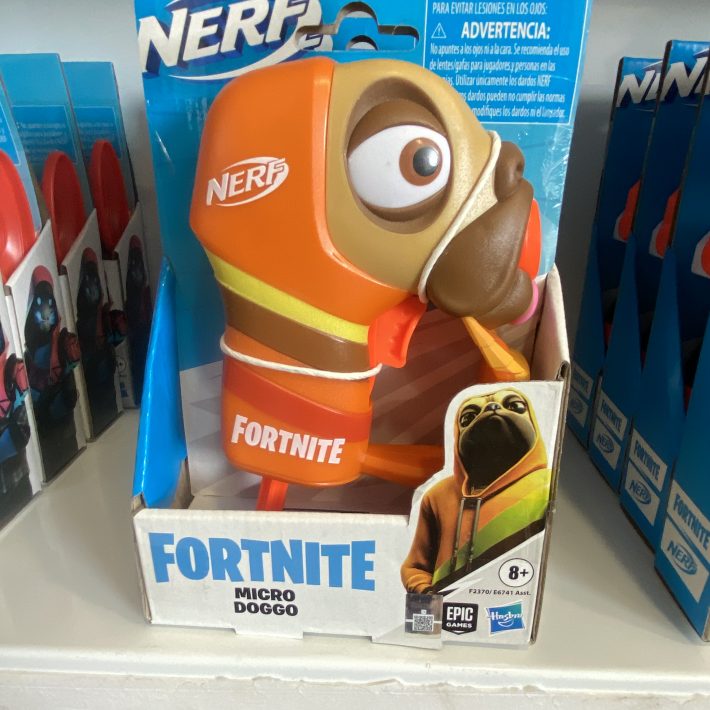 MINILANZADOR NERF FORTNITE MICRO DOGGO HASBRO