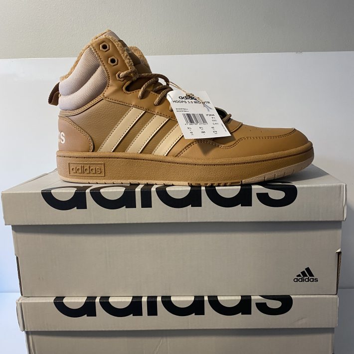 ZAPATILLA ADIDAS HOMBRE HOOPS 3.0 MID WTR CAFÉ