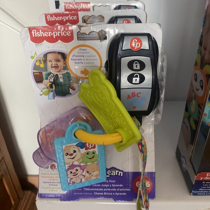 LLAVERO SONAJERO JUEGA Y APRENDE FISHER PRICE